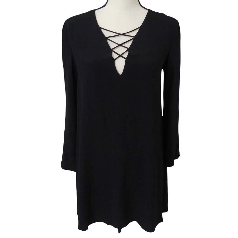ASTR Black‎ Mini Long Sleeve Dress Shift Fall Little Black Dress